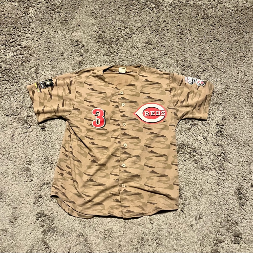 Reds army button up